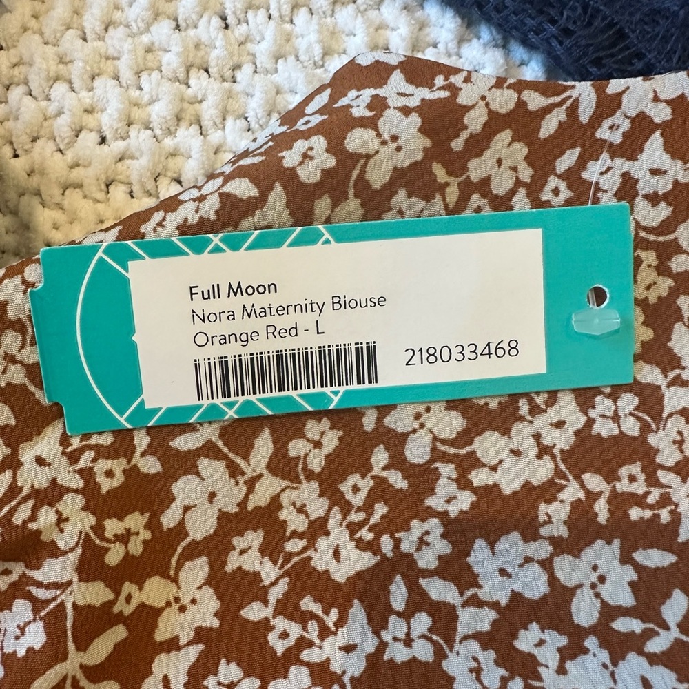 Full moon Nora maternity top